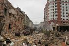 500 ruských dronů a desítky raket. Ukrajina po obřím bombardování sčítá mrtvé