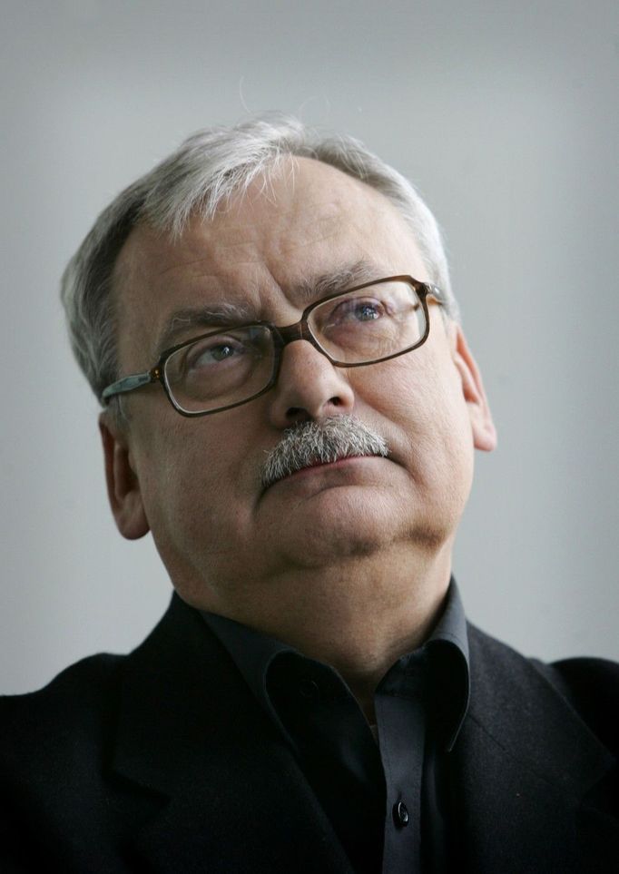 Andrzej Sapkowski.