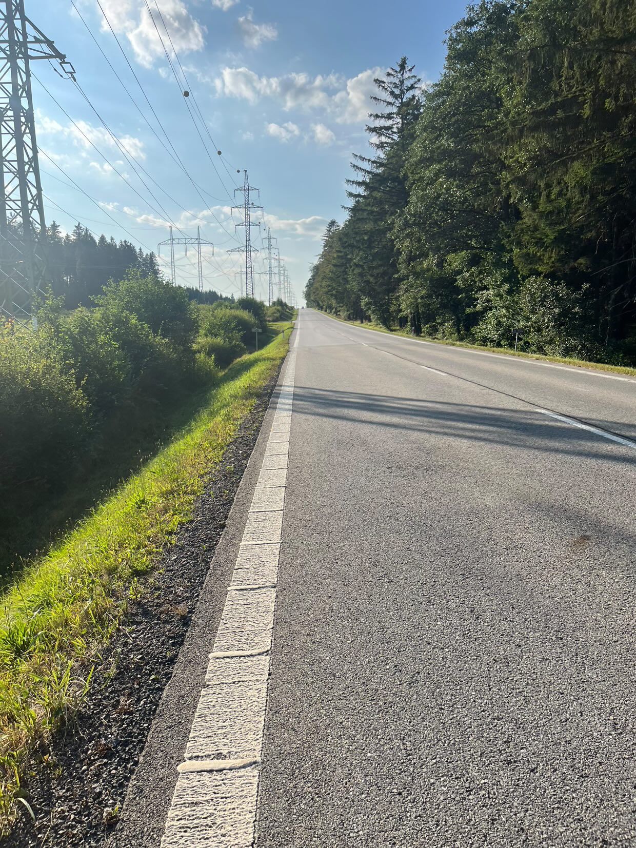 Pěšky přes Česko