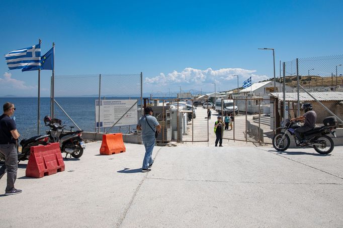 Uprchlický tábor Kara Tepe na ostrově Lesbos v Řecku.