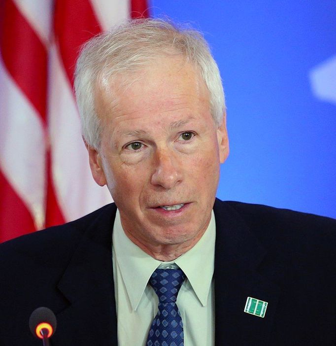 Stéphane DIon.