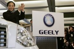 Čínská automobilka Geely získá kontrolu nad dánskou Saxo Bank