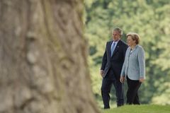 Bush: Mrzí mě, že vstoupím do historie jako válečník