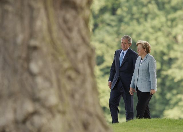 Bush Merkelová USA Německo