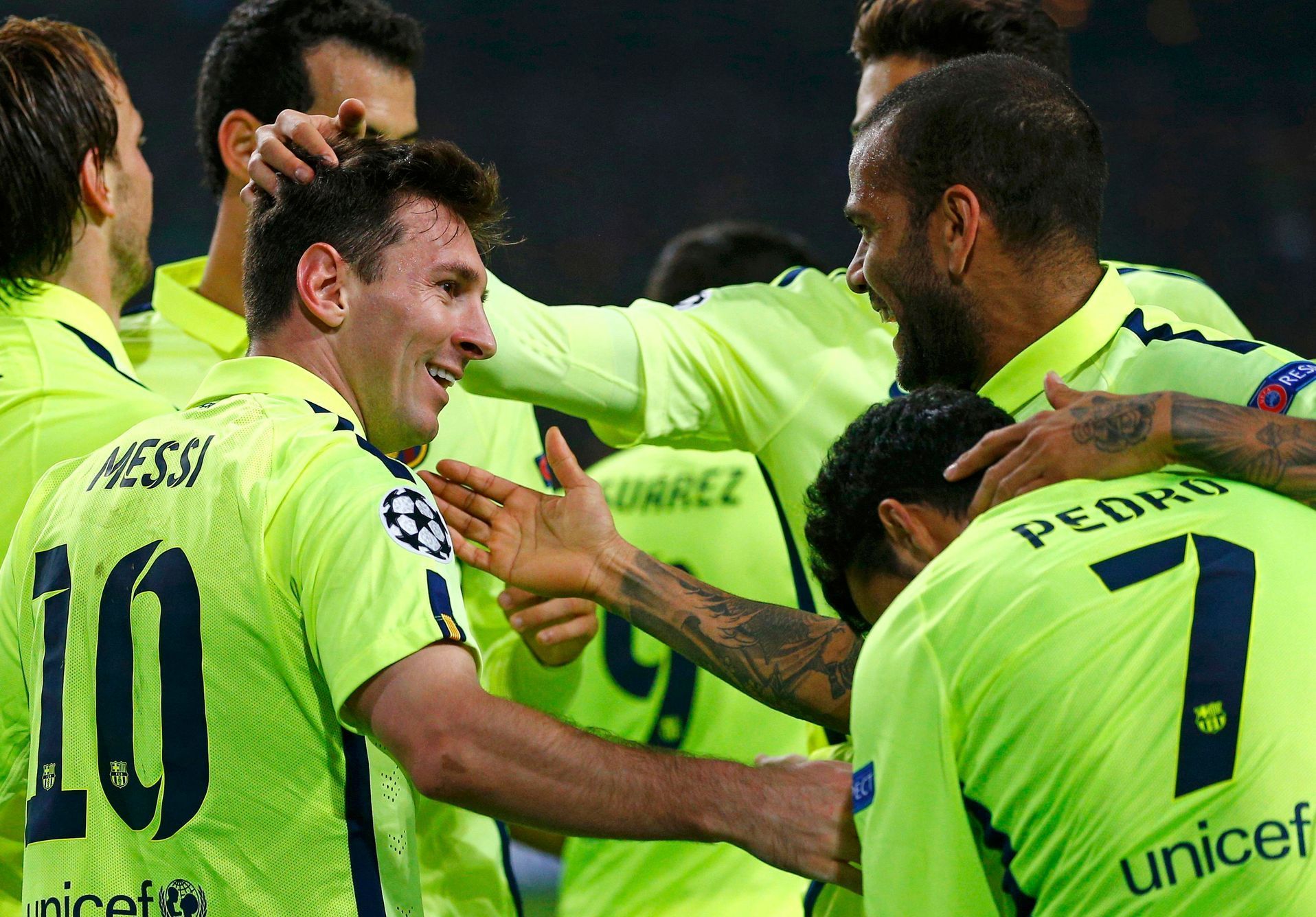 Lionel Messi a spol. slaví vítězství Barcelony