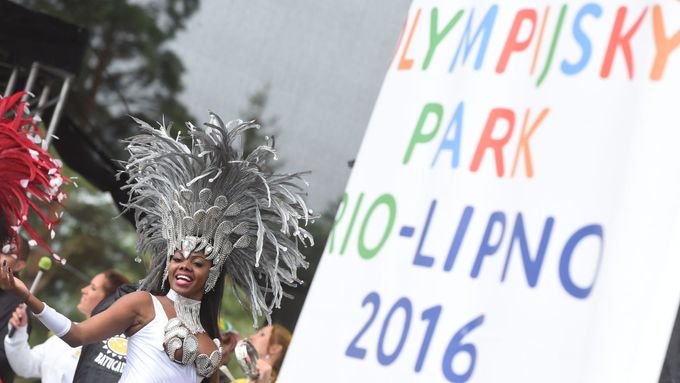 V pátek odstartoval v Lipně nad Vltavou program Olympijského parku Rio-Lipno 2016 třeba i za účasti olympijské vítězky ze zimních her Evy Samkové.