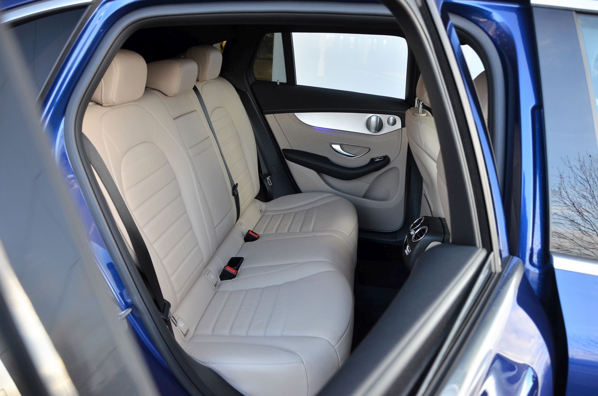 Mercedes-Benz EQC 400