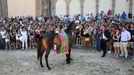 Paliu předchází požehnání koni i jezdci
