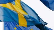 4. 2. - Island chce do EU - Evropská sedmadvacítka, která tvoří Unii, se možná brzy rozroste na třicítku. Víceméně se počítá - dříve či později - s přistoupením Chorvatska a Srbska. Třetím novým členem se může stát Island. Splňuje totiž základní podmínku: o členství v EU stojí. 
Kvůli finanční krizi, krachu islandských bank a střemhlavému pádu islandské měny se o možnosti vstoupit do Unie hovořilo na ostrově už od října. Nová vláda premiérky Jóhanny Sigurdardóttir nyní poprvé oficiálně a jasně řekla, že vstup do Unie a přijetí eura je jejím cílem. 
 Další podrobnosti si připomeňte ve článku zde