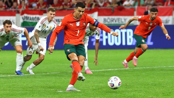 Portugalský útočník Cristiano Ronaldo v zápase kvalifikace MS 2026 v Maďarsku