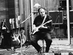 David Gilmour ve studiu.