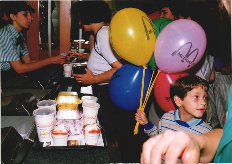 Začátky McDonald's v Československu