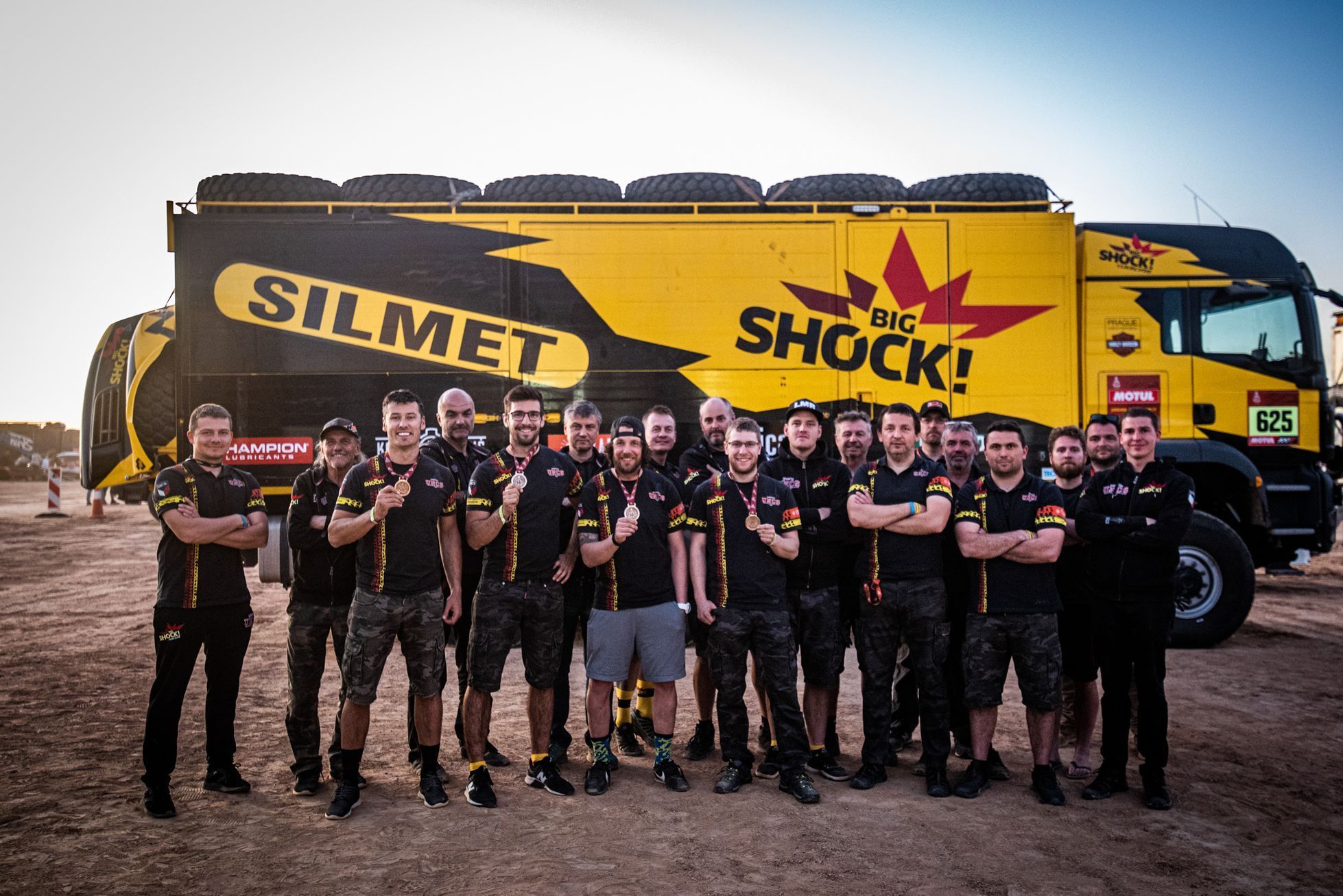 Tým Big Shock Racing na Rallye Dakar 2020