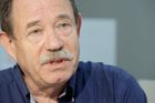 Fištejn: Ukrajina nemůže agresora odměnit částí svého území