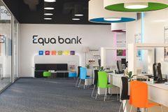 Equa bank končí, klienty převezme Raiffeisenbank. Změna účtu se týká půl milionu lidí