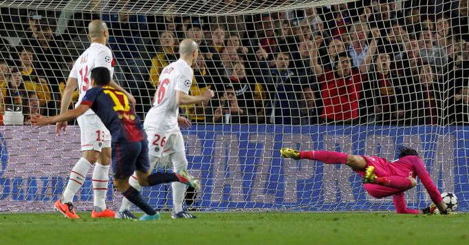 Fotbal, Barcelona - Paris St. Germain: Pedro dává gól na 1:1