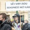 Demonstrace proti omezování svobod, koronavirus, Náměstí republiky, 28. 10. 2020