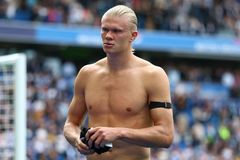 Autobus - Haaland 1:0. Hvězdný kanonýr utrpěl bizarní zranění, kouč si ale oddechl