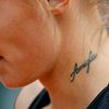 Tetování slovinské tenistky Polony Hercogové na French Open