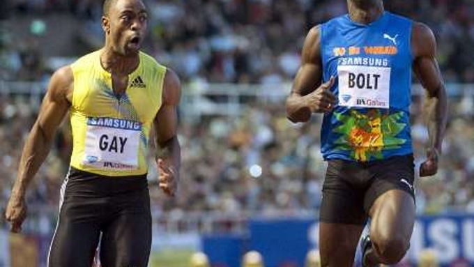 Tyson Gay překonává Usaina Bolta