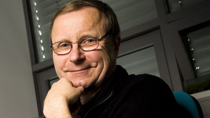 Profesor Václav Hořejší, ředitel Ústavu molekulární genetiky AV ČR