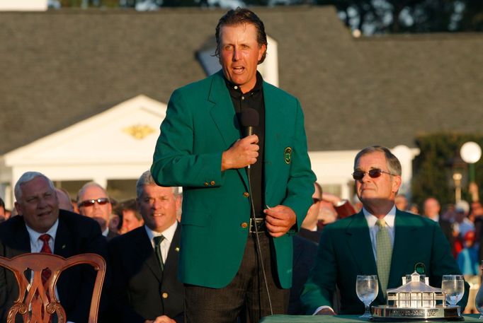 Phil Mickelson při proslovu po vítězství na Masters