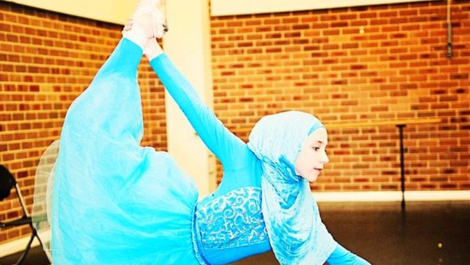 Stephanie Kurlow, první muslimská baletka v hidžábu