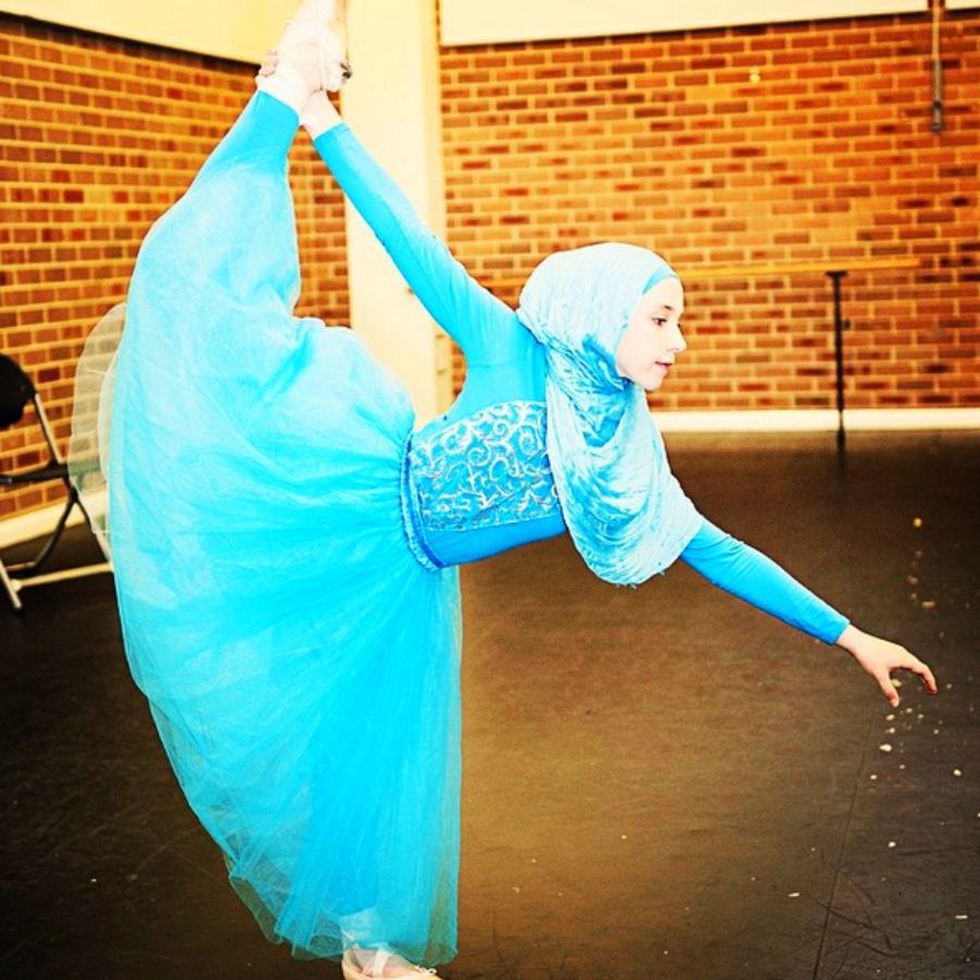 Stephanie Kurlow, první muslimská baletka v hidžábu