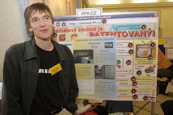 Veletrh nestátních neziskových organizací