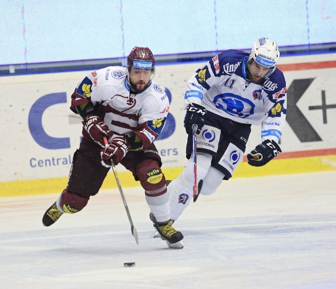 TELH, Plzeň-Sparta: Michal Poletín (11) - Marek Hrbas (7)