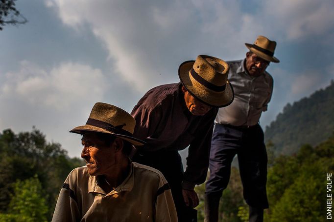 Nominace na World Press Photo v kategorii Dlouhodobý projekt