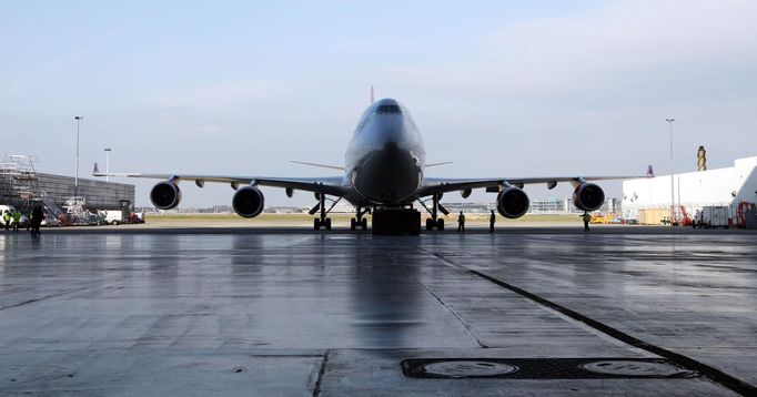 Boeing 747