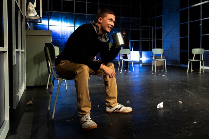 Vojtěch Říha jako Mark.