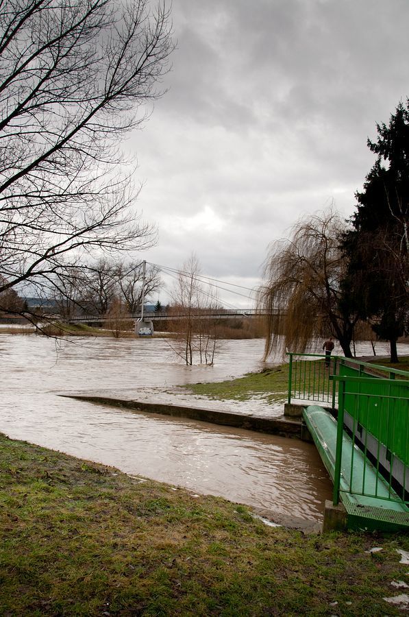 Berounka v Radotíně (14. ledna 2011)