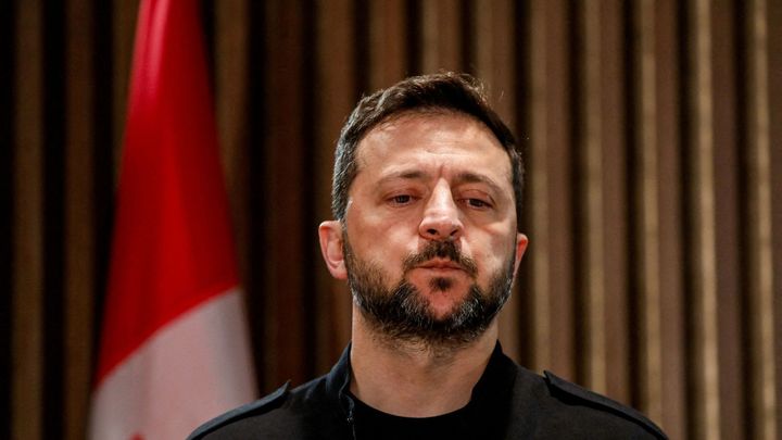 Zatýkání na Ukrajině, poslance viní z korupce kolem dronů. Zelenskyj poděkoval