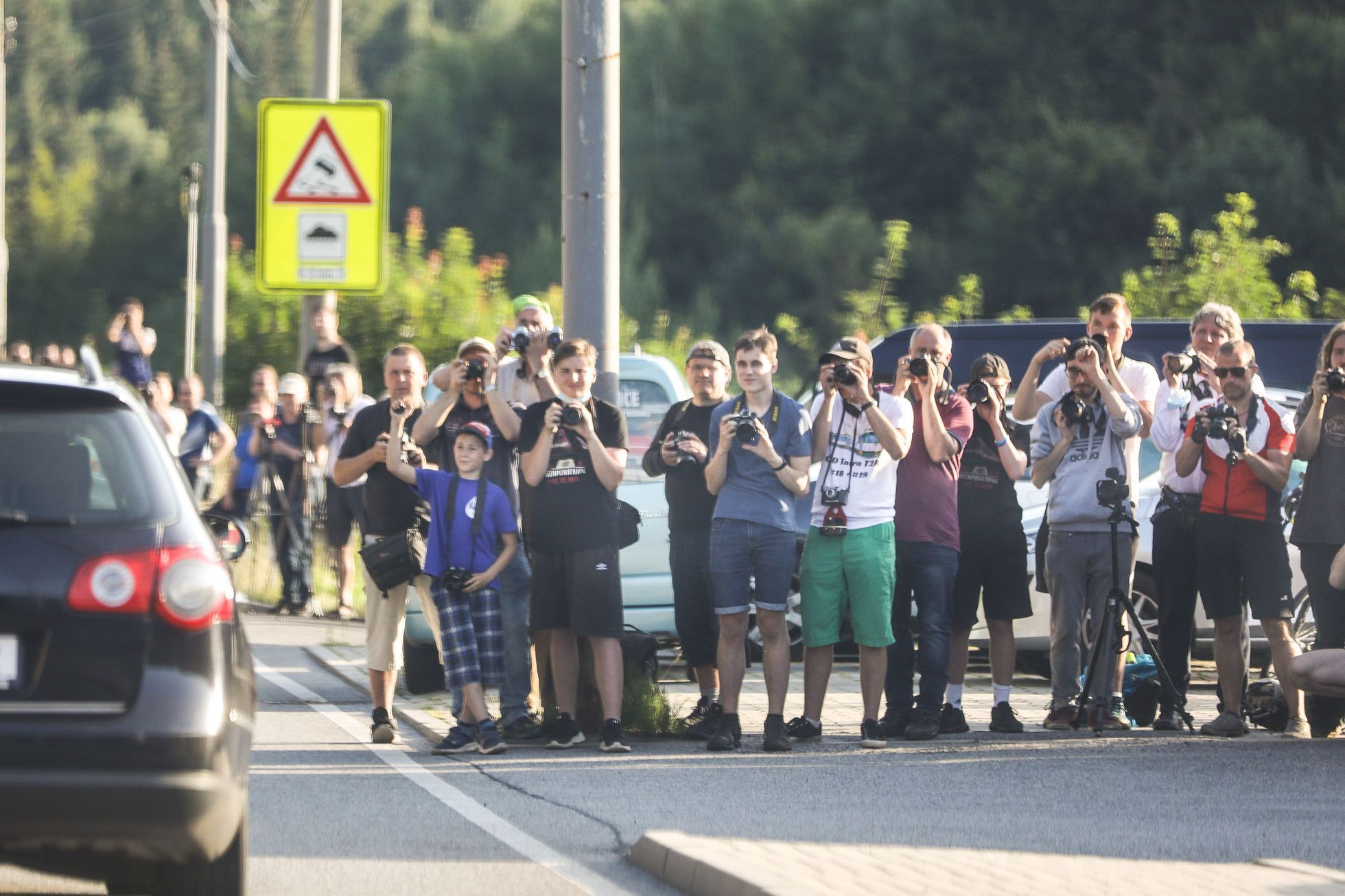 Průvod tramvají, tramvaj, trať Jablonec nad Nisou - Liberec, loučení, rozchod kolejí 1000 milimetrů, šotouš
