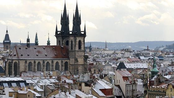 Obrazem: První sníh dorazil už i do hlavního města