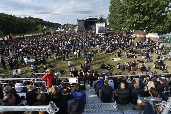 Návštěvníci festivalu Masters of Rock.