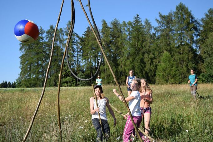 1. skautské středisko Kolín a jejich famfrpál