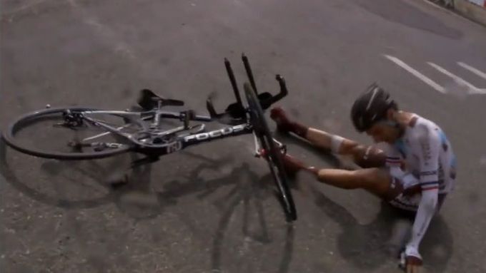 Nehoda Jeana-Christopha Pérauda v 17. etapě Tour de France 2013