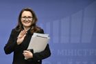 Ukrajina má novou předsedkyni vlády, Šmyhala střídá Svyrydenková