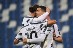 AC Milán rozdrtil v italské lize FC Turín 7:0, Ronaldo dal 100. gól za Juventus