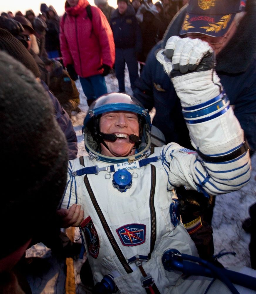 Sojuz se třemi kosmonauty se vrátil z ISS