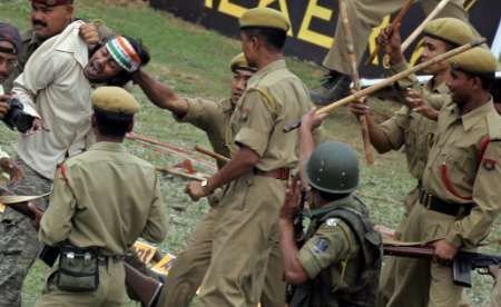 Násilnosti při kriketu II