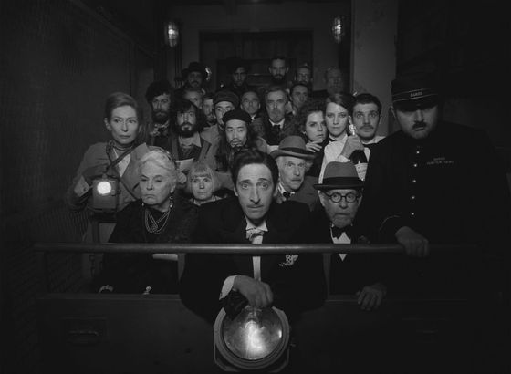V popředí zleva Tilda Swintonová, Lois Smithová, Adrien Brody, Henry Winkler a Bob Balaban.