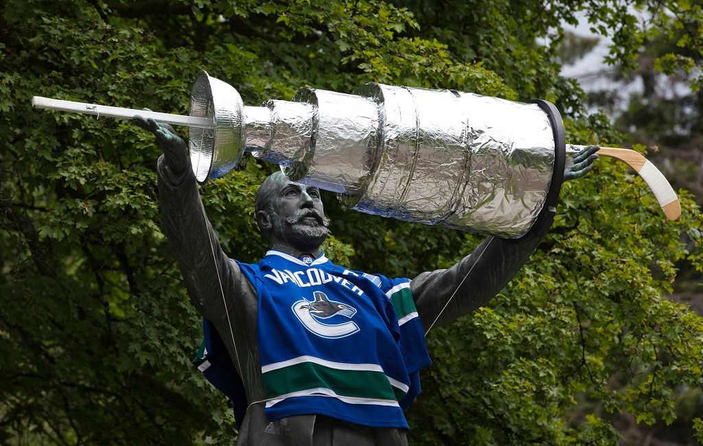 Finále NHL: Vancouver - lord Stanley