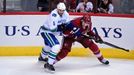 NHL: Vancouver Canucks vs Phoenix Coyotes (Garrison a Hanzal)