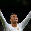 Ronaldo slaví gól do sítě Sevilly