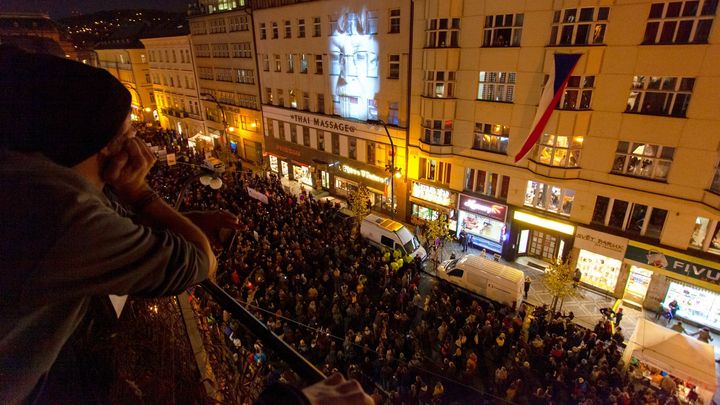Přehledně: 17. listopad po roce opět zaplní akce. Zde je seznam těch nejzajímavějších; Zdroj foto: Radek Vebr
