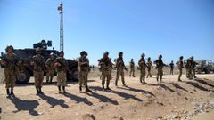 Turečtí vojáci na hranicích se Sýrií